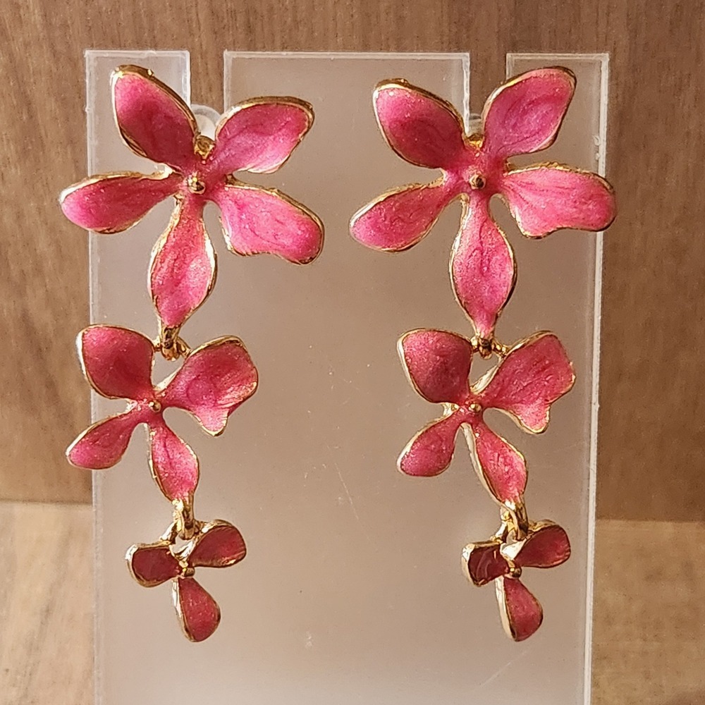 Hot Pink Enamel Flower Drop Earrings Gold Tone Triple Floral Dangle Statement